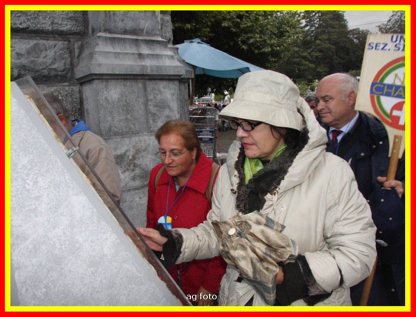 2008Lourdes 837_tn.jpg